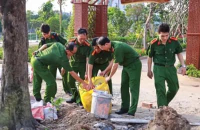 Chung tay xây dựng môi trường học tập, làm việc xanh – sạch – đẹp