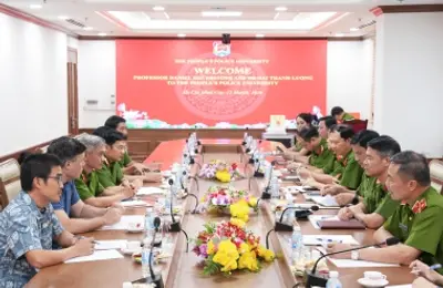 Trường Đại học CSND đón tiếp, làm việc với Giáo sư Daniel Silverstone và Tiến sĩ Lương Thanh Hải 