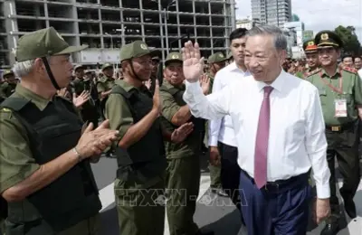 Chủ tịch nước Tô Lâm dự Lễ ra mắt lực lượng tham gia bảo vệ an ninh, trật tự ở cơ sở tại TP. Hồ Chí Minh