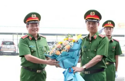 Thứ trưởng Nguyễn Duy Ngọc chúc mừng Nhà trường nhân kỷ niệm 40 năm Ngày Nhà Giáo Việt Nam
