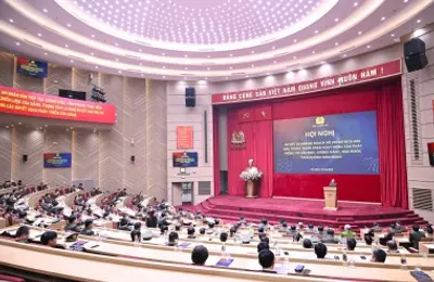 Nỗ lực xây dựng môi trường an ninh, an toàn, lành mạnh trên không gian mạng