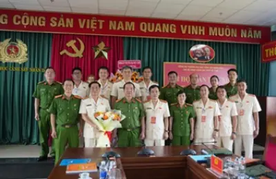 Tổ chức thành công Đại hội điểm khối cán bộ Trường Đại học CSND