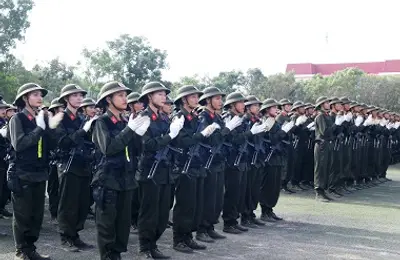 Khóa D33S kết thúc huấn luyện đầu khoá