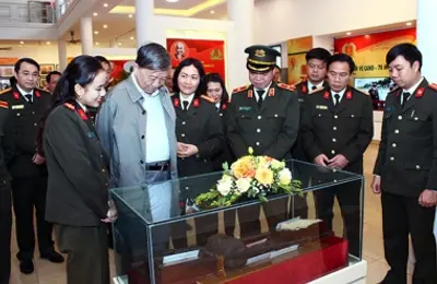 Xây dựng lực lượng Cảnh vệ CAND thật sự trong sạch, vững mạnh, chính quy, tinh nhuệ, hiện đại