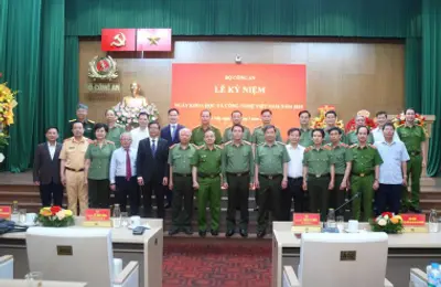 Tiếp tục đẩy mạnh ứng dụng khoa học và công nghệ trong Công an nhân dân