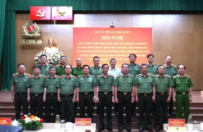Lực lượng CAND quán triệt, thực hiện nghiêm Quy định số 144 và Chỉ thị số 35 của Bộ Chính trị
