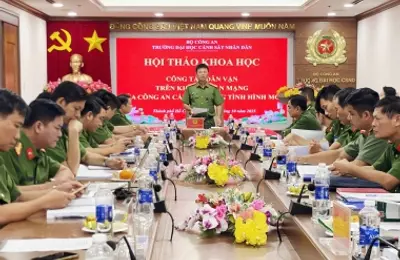 "Công tác dân vận trên không gian mạng của Công an cấp xã trong tình hình mới"