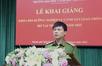 Khai giảng lớp Bồi dưỡng nghiệp vụ cho lực lượng Cảnh sát giao thông