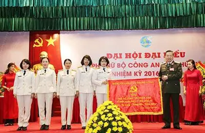 Phụ nữ CAND trong đấu tranh giải phóng dân tộc và xây dựng, bảo vệ Tổ quốc