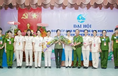 Những nữ nhà giáo Cảnh sát nhân dân đam mê nghiên cứu khoa học