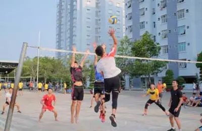 Tuần qua, vòng loại các giải đấu trong khuôn khổ Hội thao chào mừng kỷ niệm 45 năm Ngày truyền thống