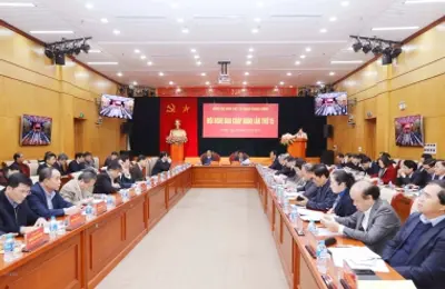 Phát triển tổ chức cơ sở đảng với vai trò là hạt nhân chính trị ở cơ sở, là cầu nối giữa Đảng với ND