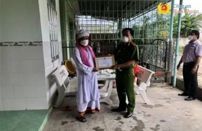 Mô hình “Chức sắc tôn giáo tham gia giữ gìn an ninh, trật tự”