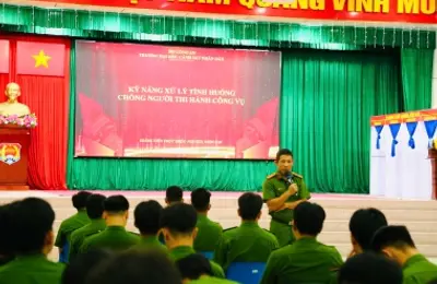 Nâng cao kỹ năng chiến đấu, tự vệ và xử lý các tình huống chống người thi hành công vụ