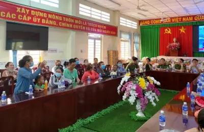 Khoa Cảnh sát môi trường tổ chức nhiều hoạt động ý nghĩa tại xã biên giới Thái Trị