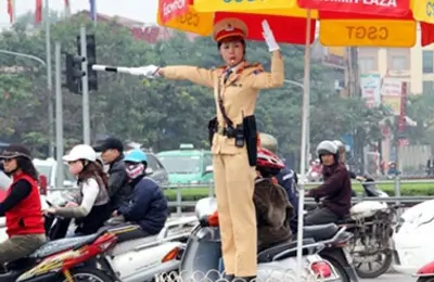 9 động tác chỉ huy, điều khiển giao thông đường bộ của Cảnh sát giao thông