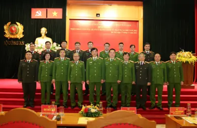 Ứng dụng công nghệ, đổi mới phương thức, vì nhân dân phục vụ