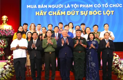 Mua bán người là tội phạm có tổ chức – Hãy chấm dứt sự bóc lột