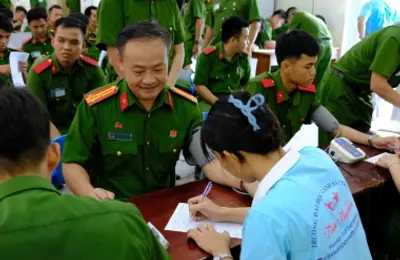 “Giọt máu hồng, ươm mầm sự sống”