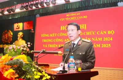 Quyết liệt thực hiện nhiệm vụ trọng tâm, đột phá năm 2025 về tiếp tục tinh gọn tổ chức bộ máy