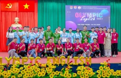 Chung kết cuộc thi Olympic Tiếng Anh năm học 2021 – 2022