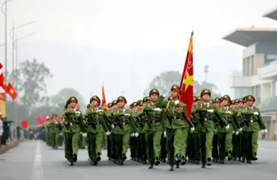 80 NĂM CÔNG AN NHÂN DÂN VIỆT NAM CÙNG TOÀN DÂN TRONG SỰ NGHIỆP XÂY DỰNG VÀ BẢO VỆ TỔ QUỐC