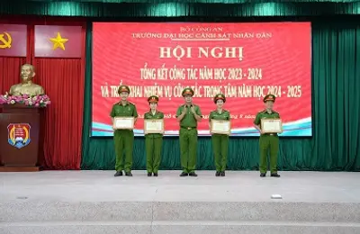 3 tập thể, 30 cá nhân Nhà trường được Bộ Công an tặng bằng khen trong Tổng kết năm học 2023 – 2024