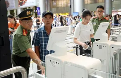 Một số điểm mới về kiểm soát xuất nhập cảnh đối với công dân Việt Nam tại cửa khẩu