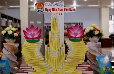 Tuần lễ triển lãm, trưng bày giới thiệu sách chào mừng Ngày Nhà giáo Việt Nam