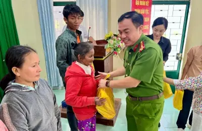 “Xuân yêu thương”