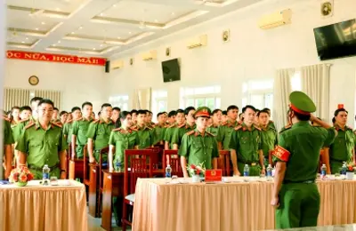 Khai giảng lớp đào tạo trung cấp lý luận chính trị Khóa 2 - Hệ tập trung, lớp thứ 3 mở tại Trường