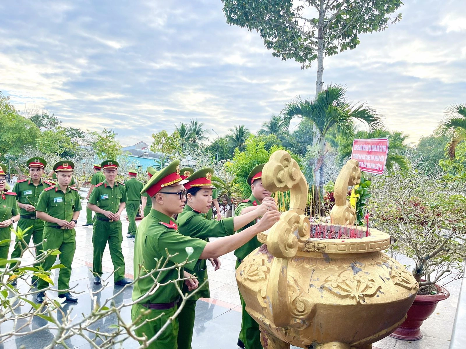 TRƯỜNG ĐẠI HỌC CẢNH SÁT NHÂN DÂN