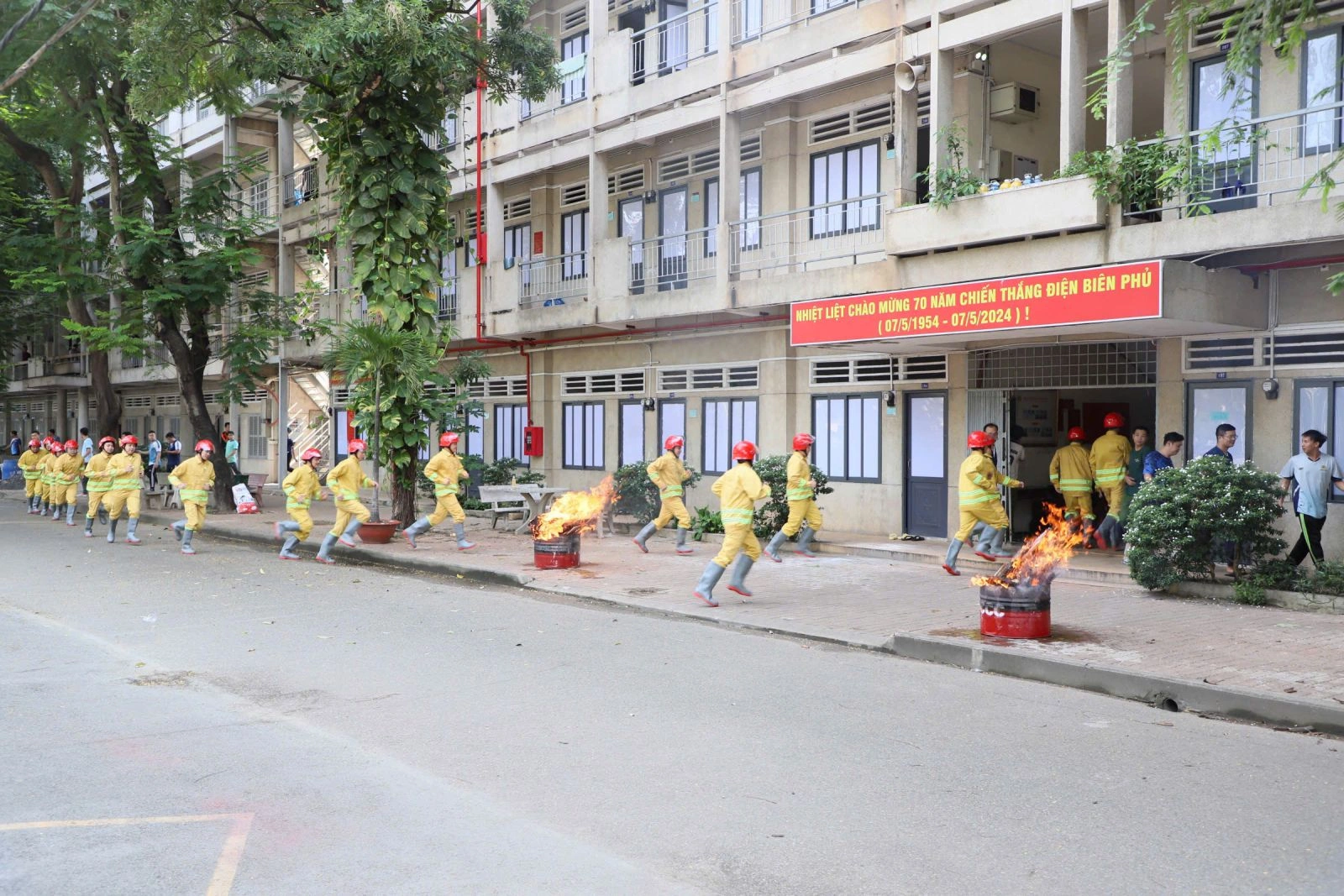 TRƯỜNG ĐẠI HỌC CẢNH SÁT NHÂN DÂN