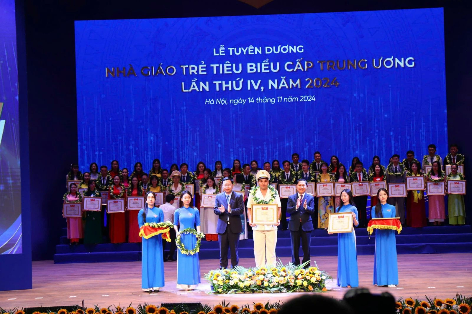 TRƯỜNG ĐẠI HỌC CẢNH SÁT NHÂN DÂN