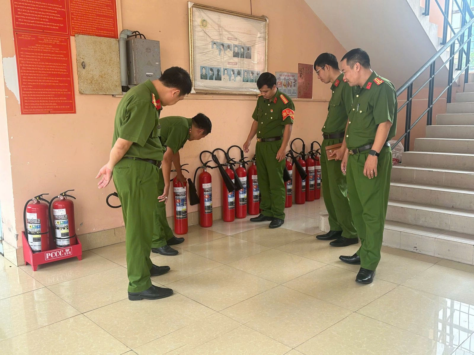 TRƯỜNG ĐẠI HỌC CẢNH SÁT NHÂN DÂN